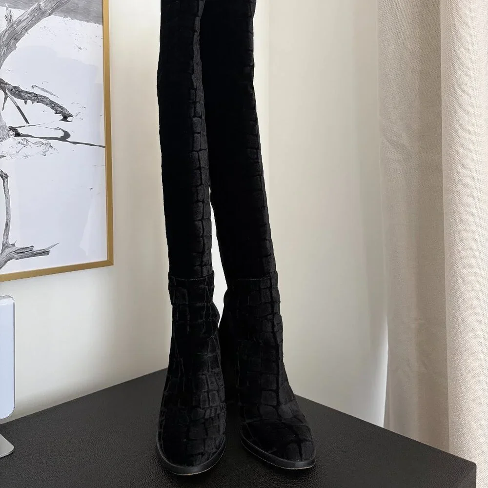 Stuart Weitzman Croc-Embossed Stretch Knee-High Suede Boots in Black Size 8 US
